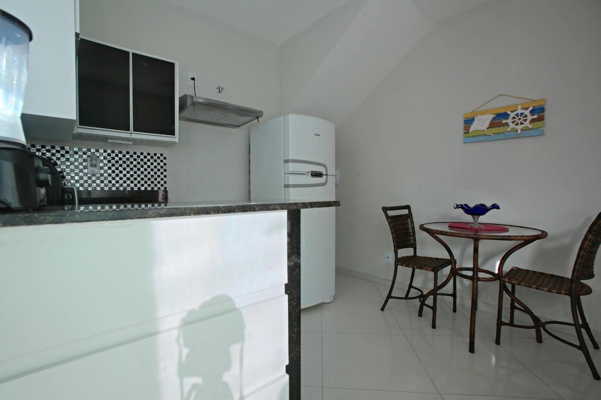 Estudio Com Ar Refrigerado A 300 M Praia Кабо Фрио Екстериор снимка